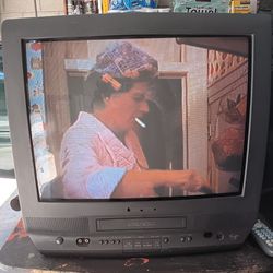 PANASONIC 32" 1997 TV/VCR combo VINTAGE