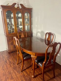 Real wood table + armoire (expandable)