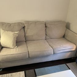 Elegant Computer Desk 