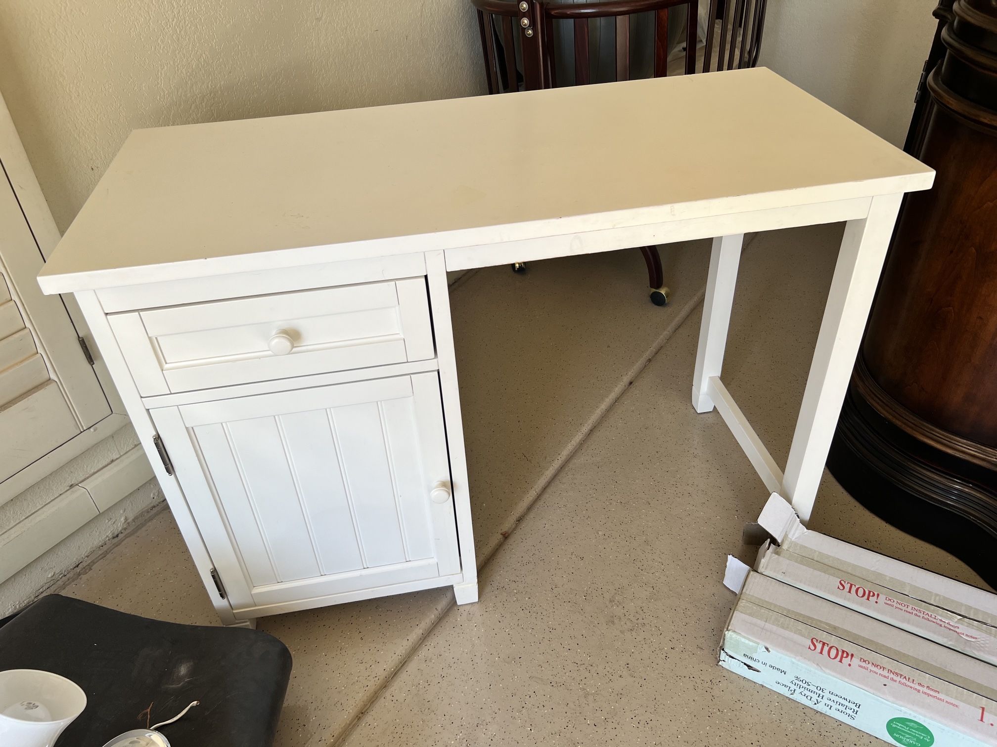 White Pottery Barn Teen desk