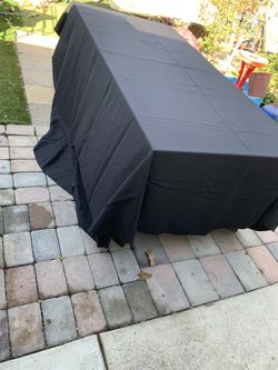 Round Black Table Cloths