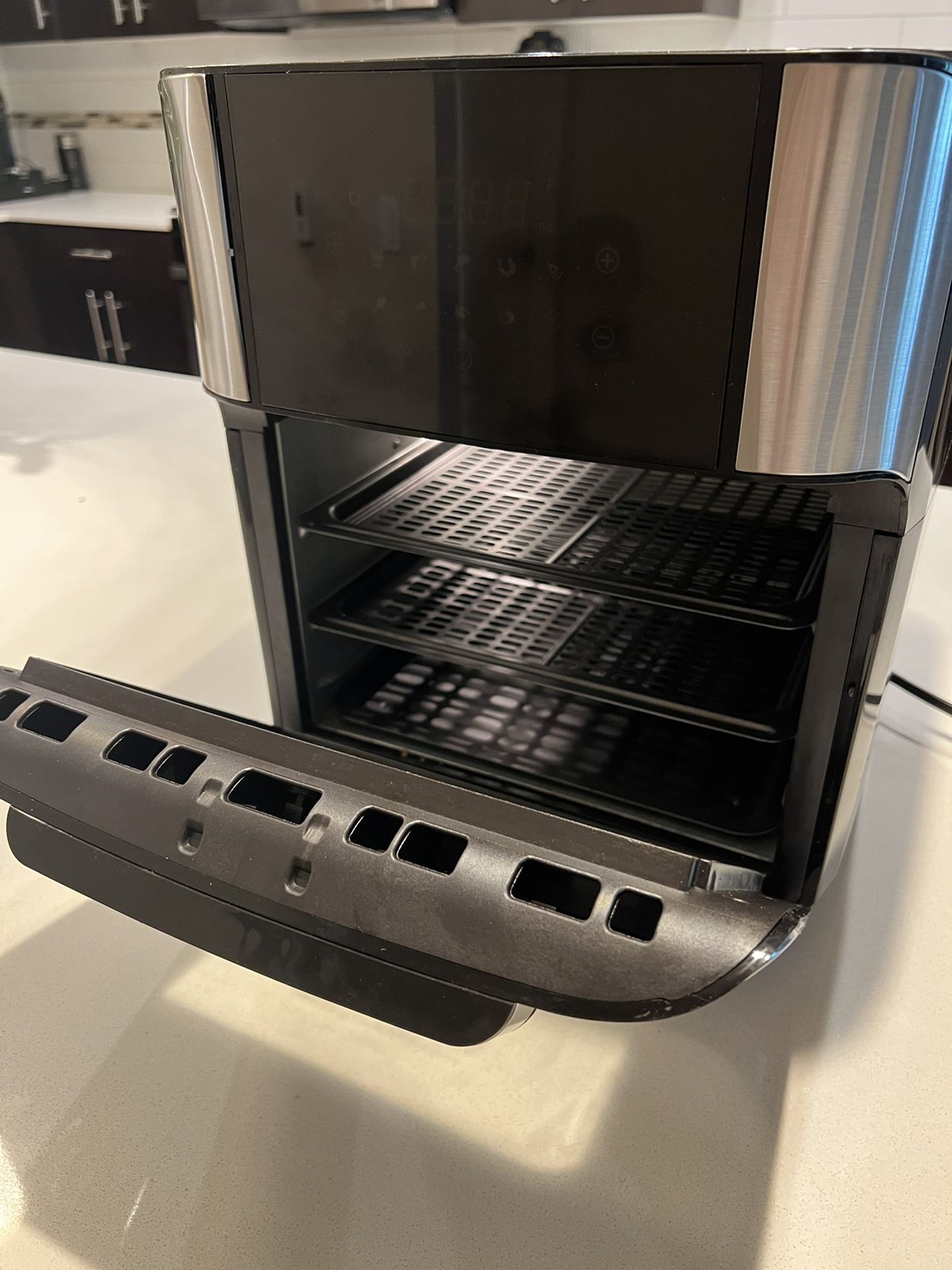 Emeril French Door Air fryer 360 for Sale in Tacoma, WA - OfferUp