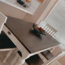 Dinning Table With Bench 