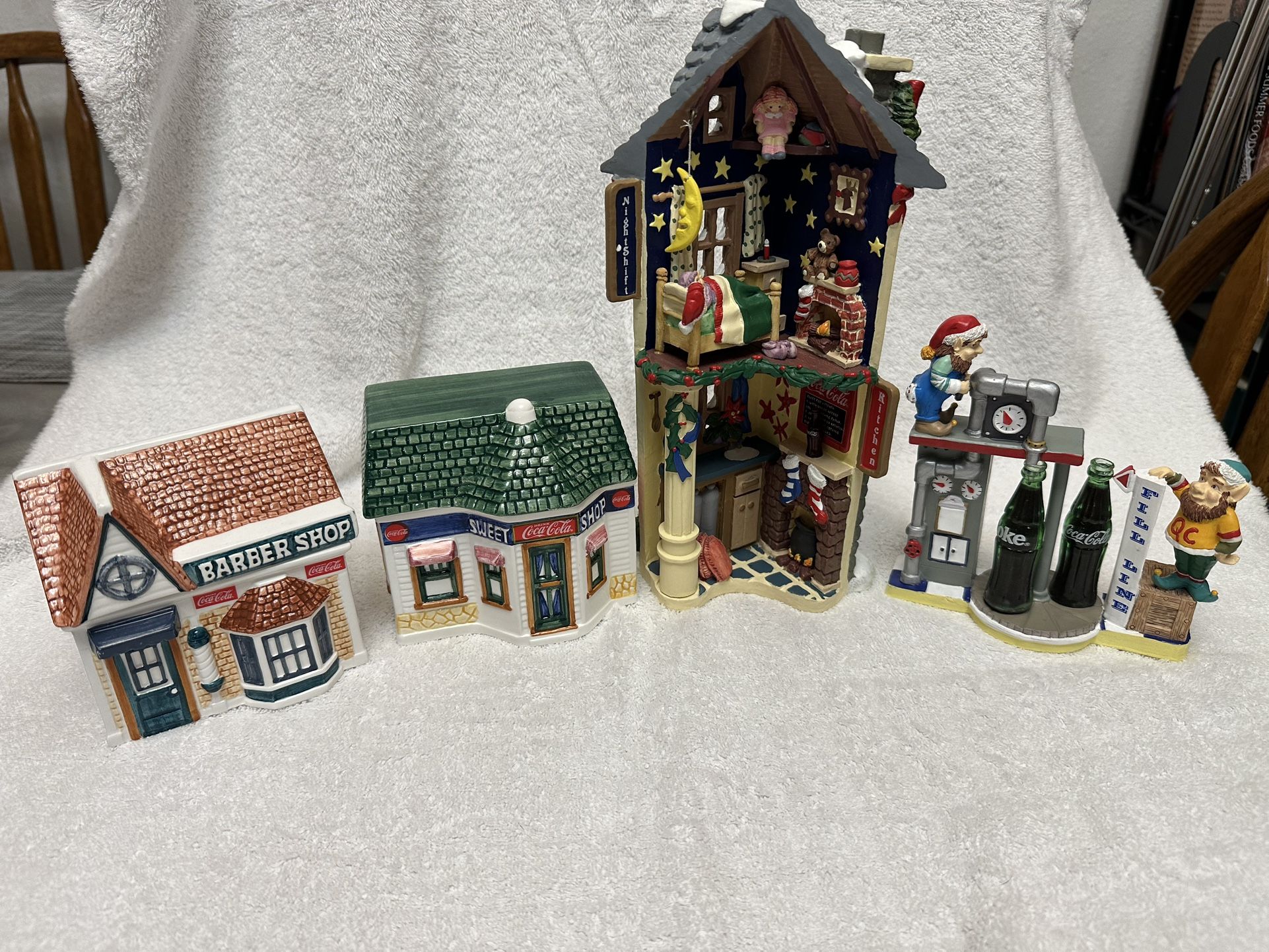 Coca-Cola North Pole Bottling Works & Canister collection