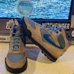 Vintage Nike Hiking Boots Womens SZ- 9 Men SZ - 8 Dunks Forces Jordan Blazers 