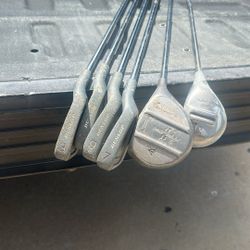 Women’s Golf Clubs
