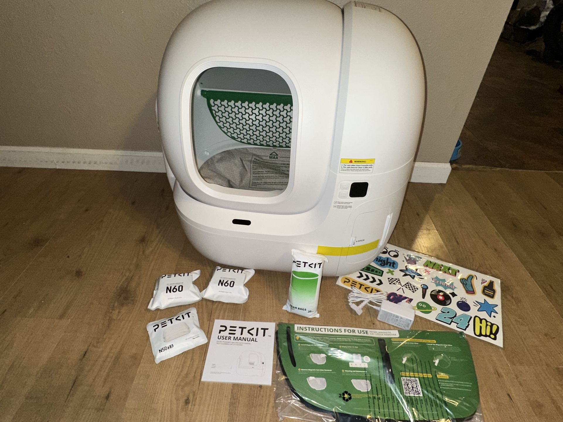 Brand New In Box Purobot Self Cleaning Cat Litter Box