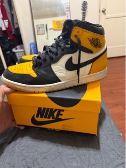 Jordan 1 Taxi Size 11.5  - Used