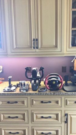 FLIGHT SIM/SIM RACING BUNDLE - Thrustmaster Boeing Yoke Sidestick Logitech Ferrari Pedals Wheel