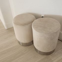 2 Seating Ottomans