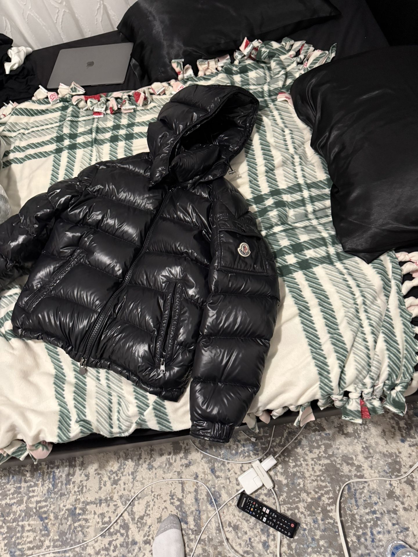 Moncler Maya Sz 2