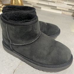 Ugg Boots Size 6,5