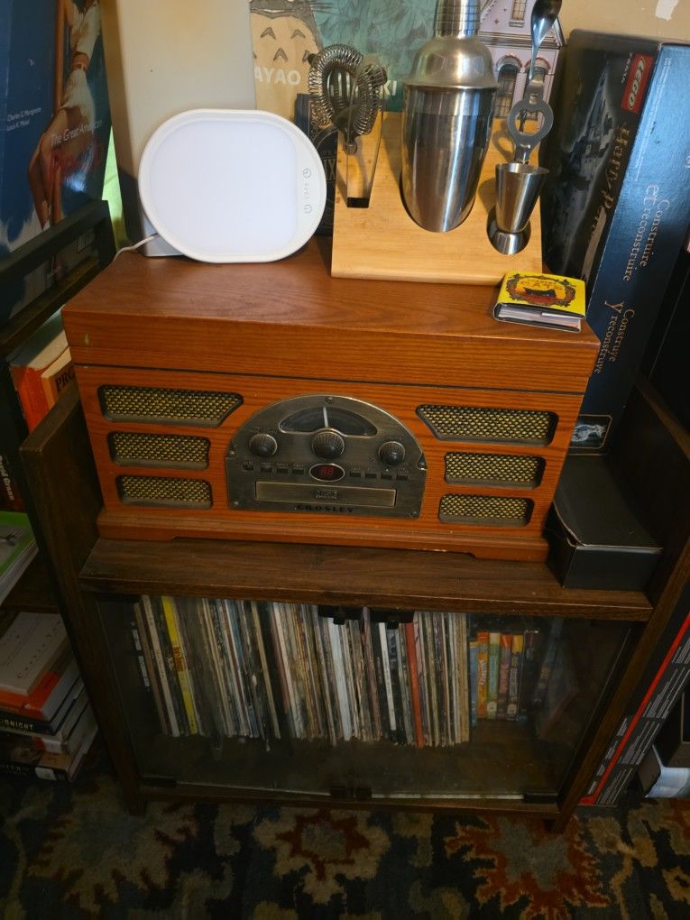 Record Player With Radio/CD/AUX