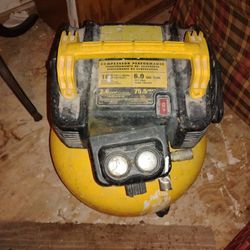 DeWalt Compressor 