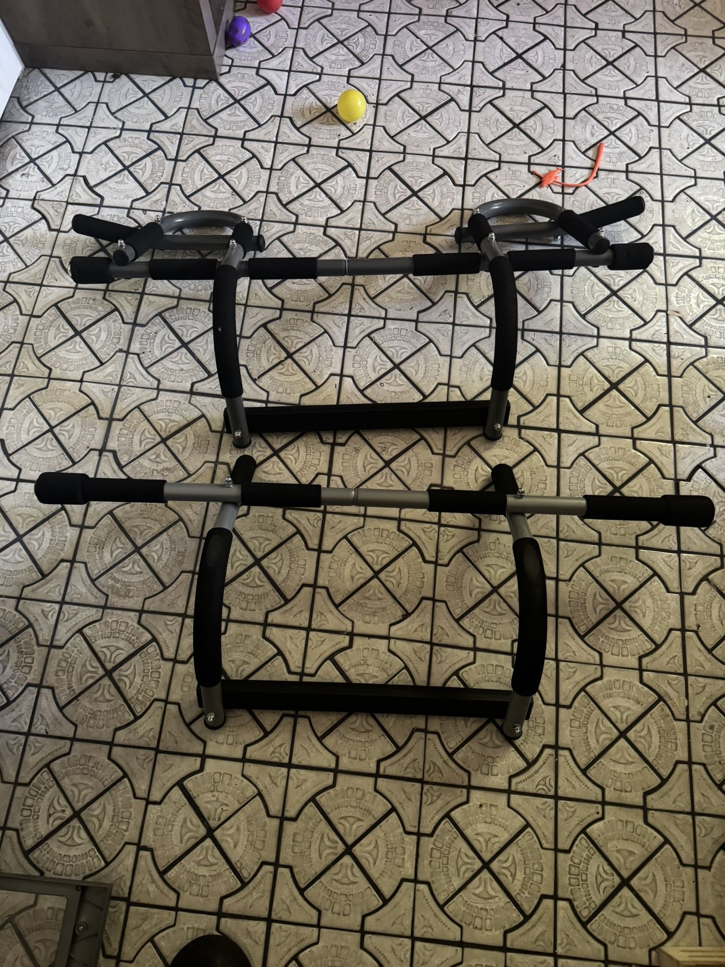 Free , 2 Pull Up Door Bars , pick up in the design district