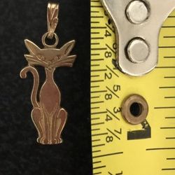 10kt Cat Charm