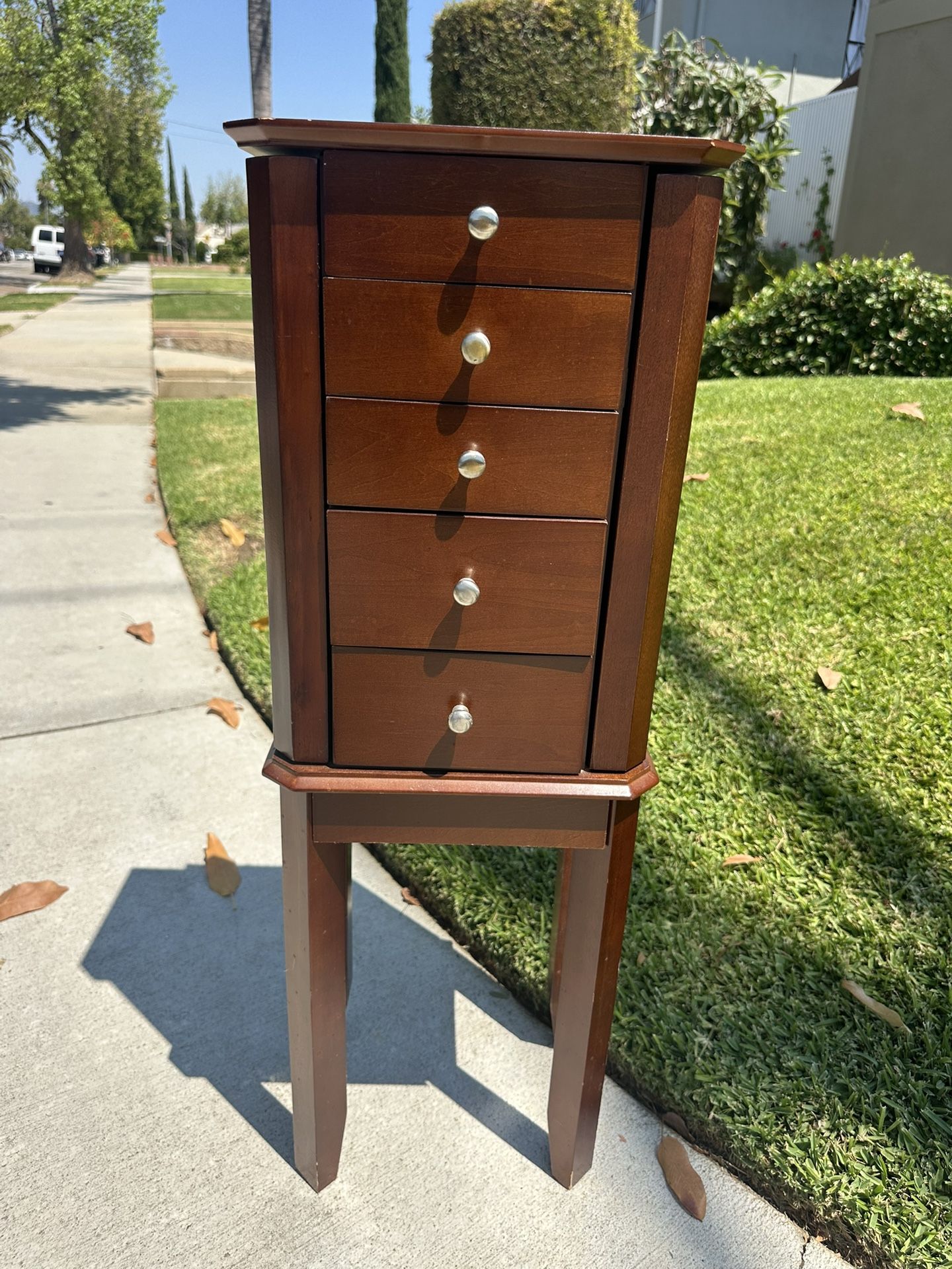 Standing Jewelry Armoire