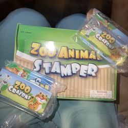 Playscene Zoo Animal Self Inking Stamps for Kids And 2 Sets Of Zoo Crayons With Booklets NEW