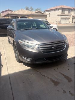 2013 Ford Taurus