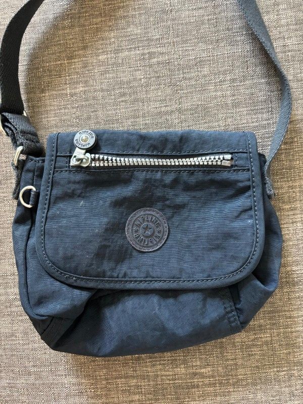 Small Kipling bag