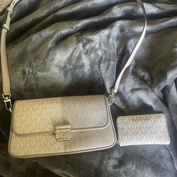 Michael kors purse And Wallet 