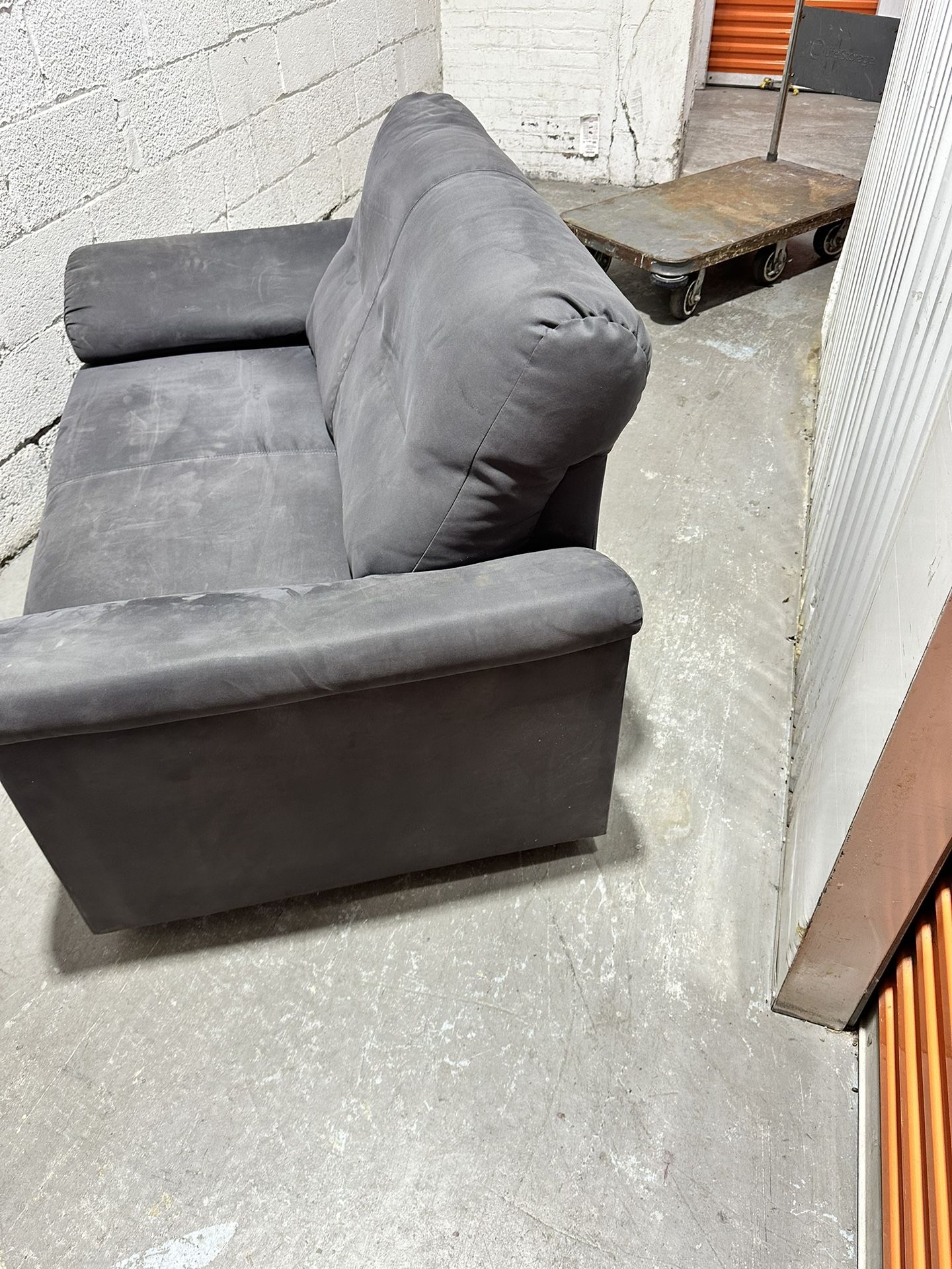 BRICK CITY DISCOUNTS