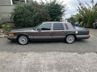 1990 Lincoln Towncar