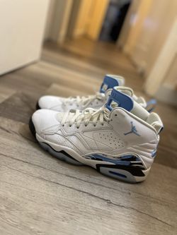 Nike Air Jordan 6 Retro University Blue White Size 10 Men’s (Minor Flaw)