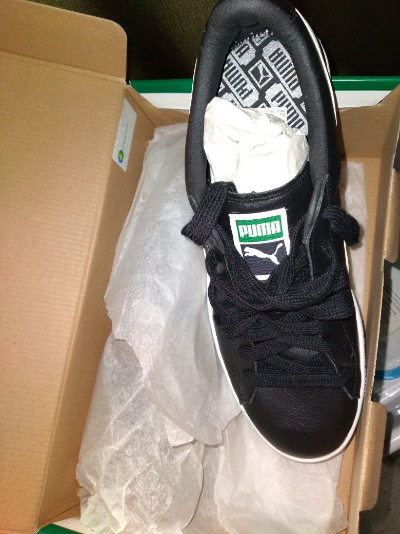Sneakers Puma, K-Swiss New $49 Or Highest Offer. Checkout My Other Items Deess Shoes Dress Clothes For Men Women & Kids