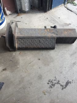 Chevron/Vulcan Wheel lift Sleeve driver side.