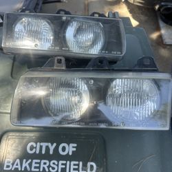 BMW E36 Made In USA Front Headlight Housing Pair Driver & Passenger 