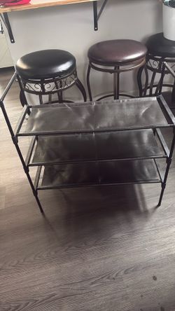 Shoe rack