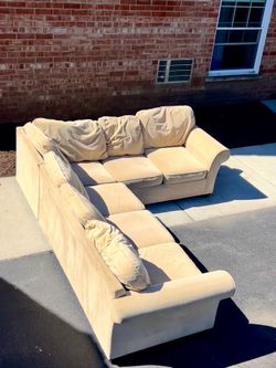 Sectional Sofa/Couch - Beige