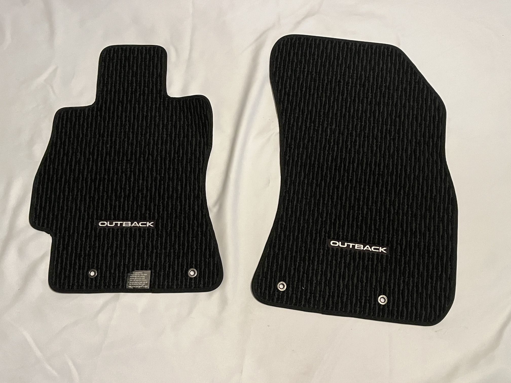 Floor Mats Subaru 2017 Outback Factory Black Carpet 3 Mats Only.