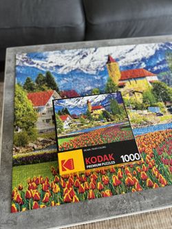 Kodak Premium - Brienz Town and Flowers, Switzerland - 1000 Piece Jigsaw Puzzle