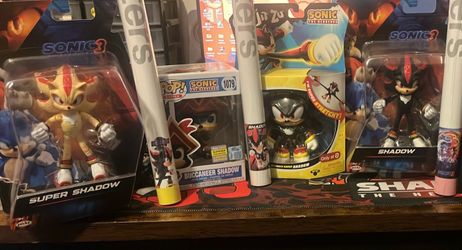 SHADOW THE HEDGEHOG LOT