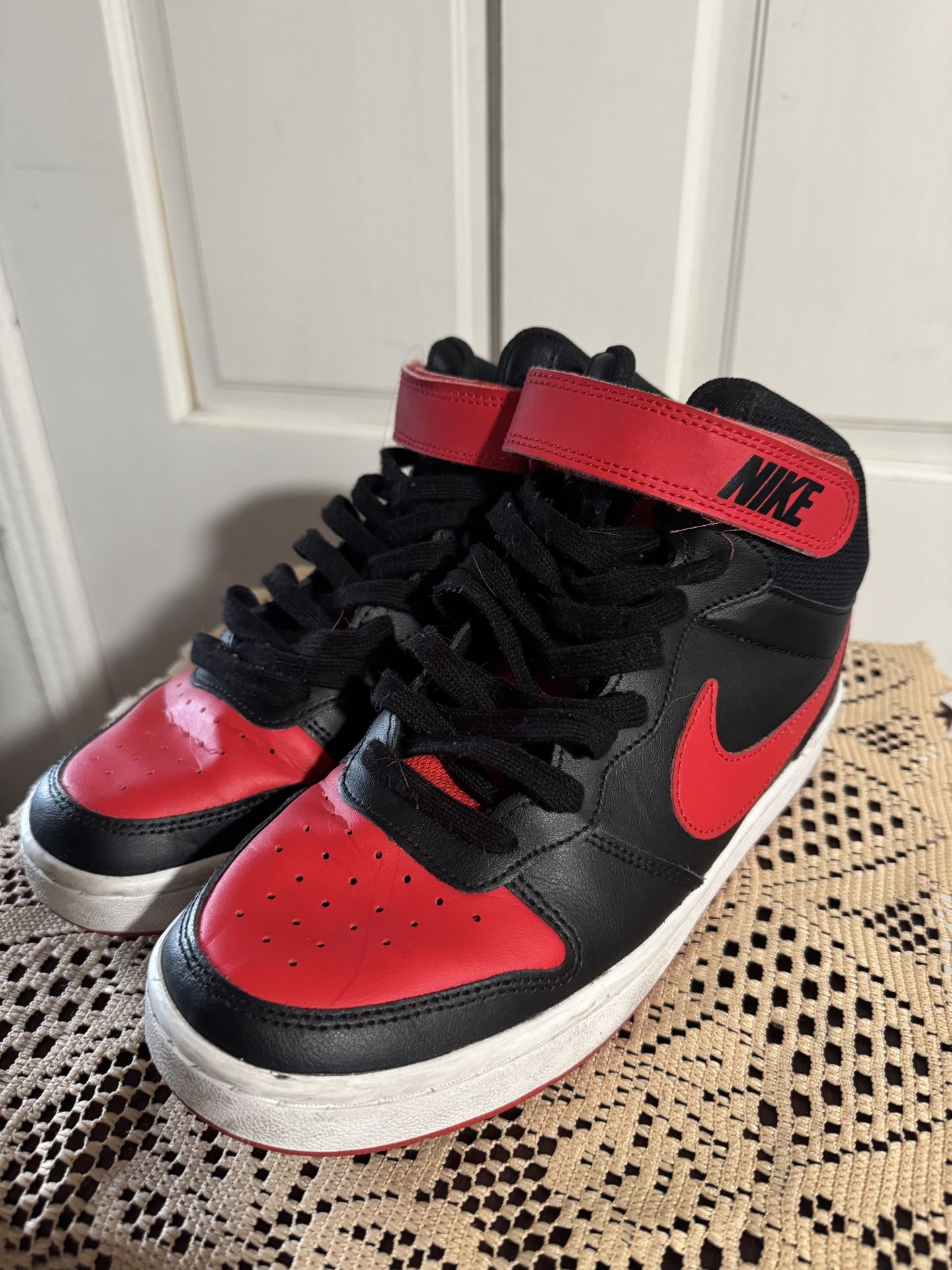 Nike Court Borough