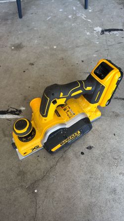 DEWALT 20V MAX Brushless 3-1/4 in. Planer