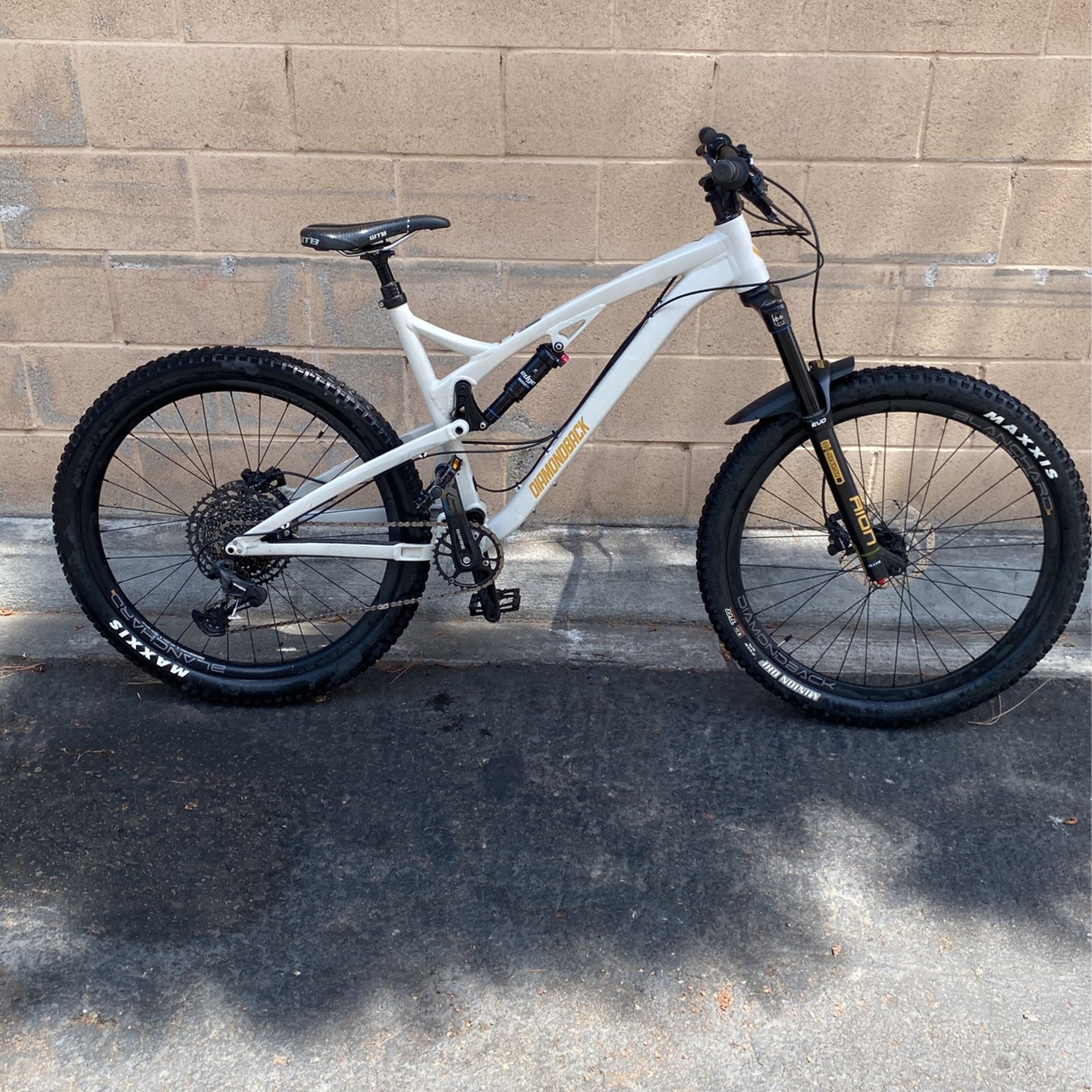 Diamondback Mountain Bike