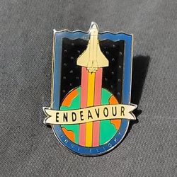 Vtg NASA Space Shuttle Endeavor First Flight Lapel Pin
