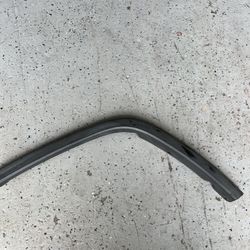 11-18 JEEP GRAND CHEROKEE REAR LEFT QUARTER MOLDING FLARE OEM LH TEXTURED