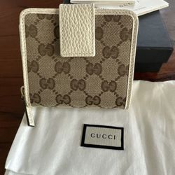 Gucci Wallet 