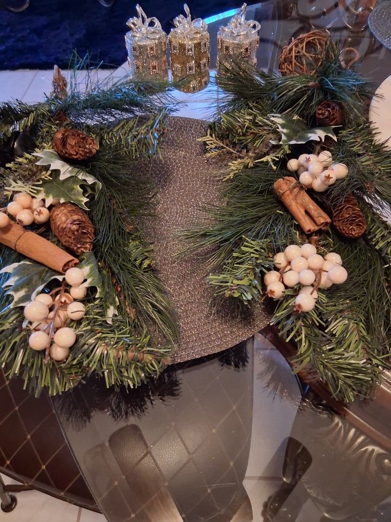 New Hobby Looby 21 Inch Swags