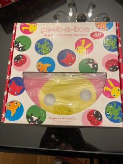 J.i.P Peek-a-Boo Moving Eyes Kids Clock