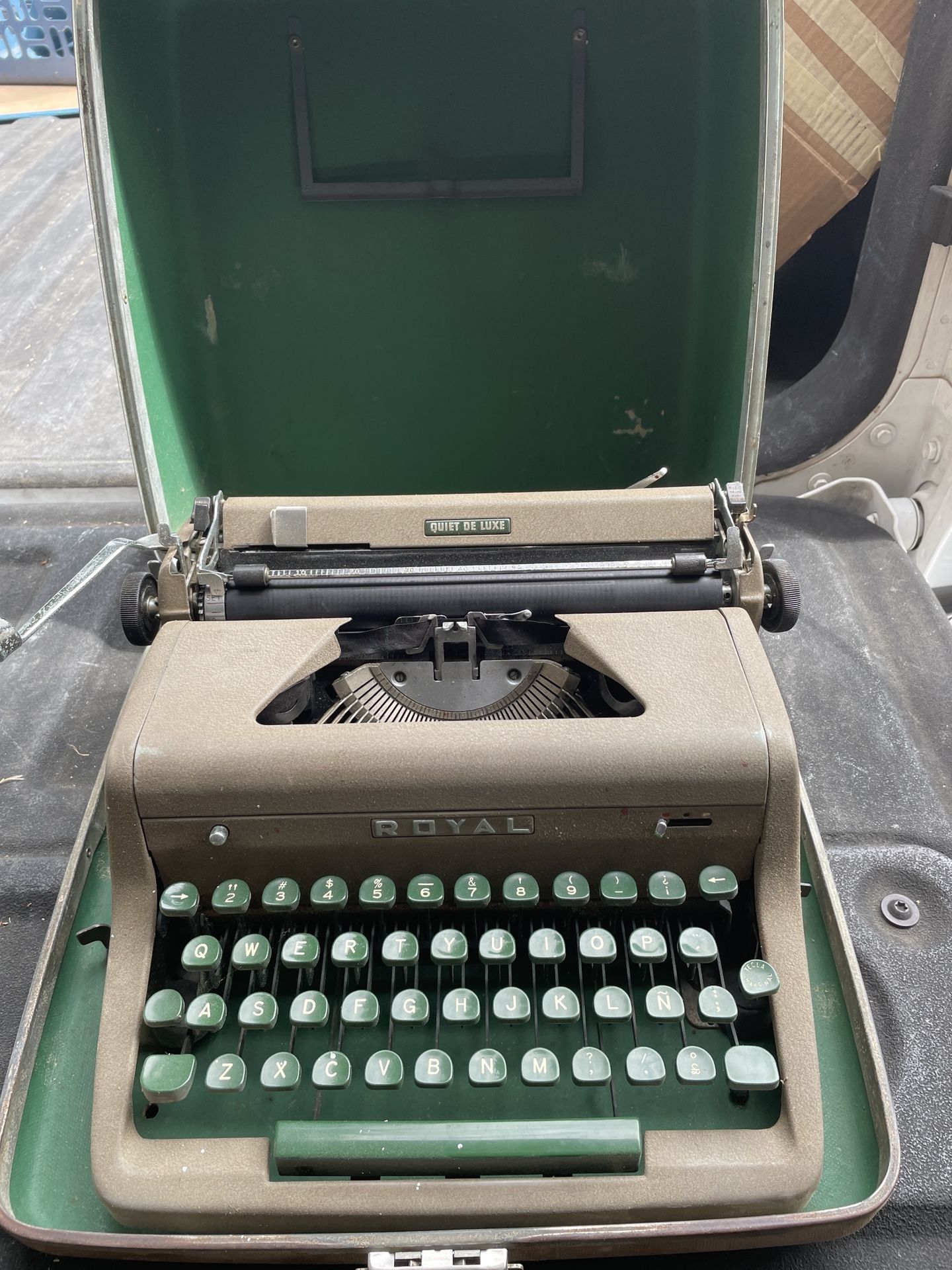 Vintage Typewriter