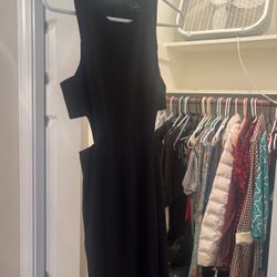 Black Long Mermaid Style Dress Size M