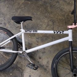 Built Cult Bmx Bike 