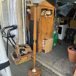 Oak lamp and mirror nice items