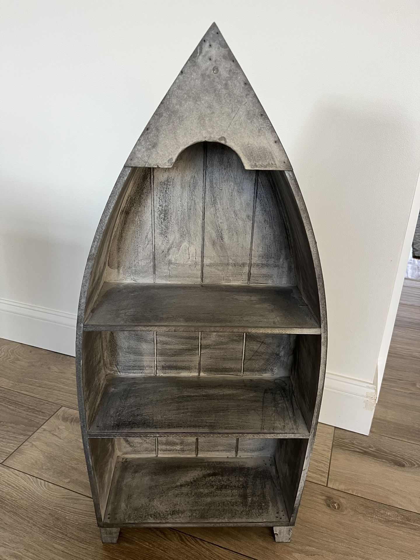 Grey Boat Shaped Shelf