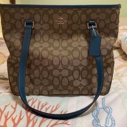 Coach Khaki And Teal Purse 